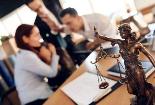 Is it possible to change my personal injury Attorney in Miami?